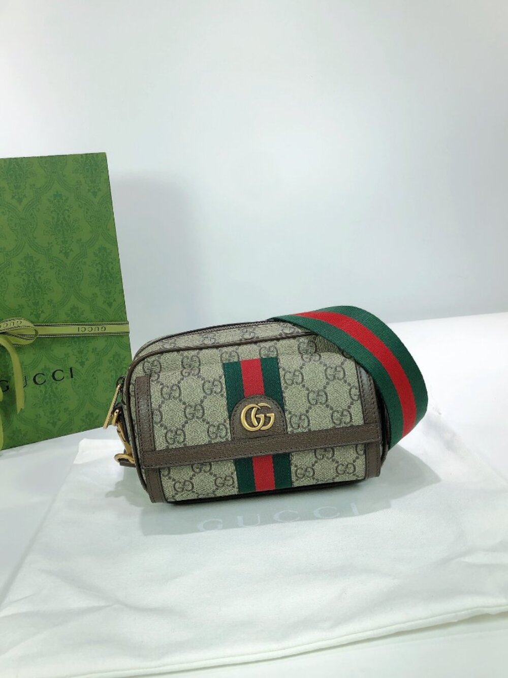 Gucci 746308 96IWT Ophidia GG Mini Bag